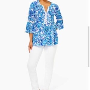 Lilly Pulitzer Hollie Tunic Top: Turquoise Oasis Shell Me You Love Me. Size: L